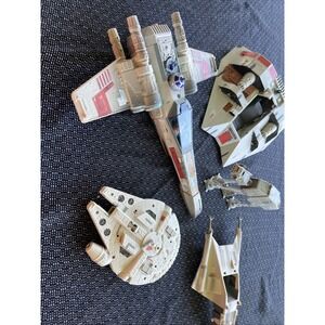 Vintage Star Wars Vehicle Collection: X-Wing, Snowspeeder, Millennium Falcon  Et